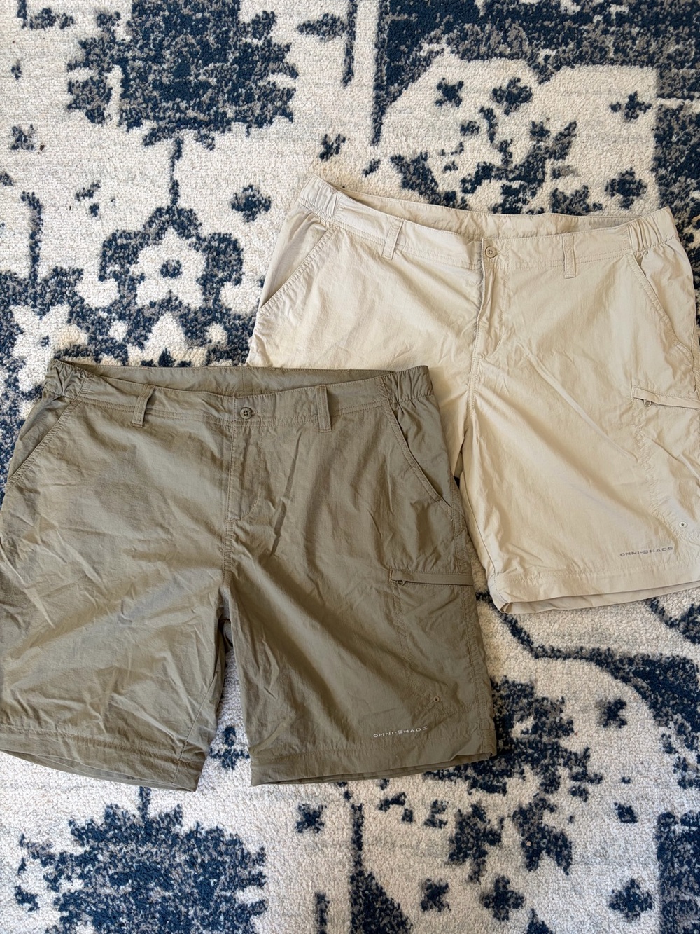 Columbia PFG 8" Cargo Shorts Bundle Large